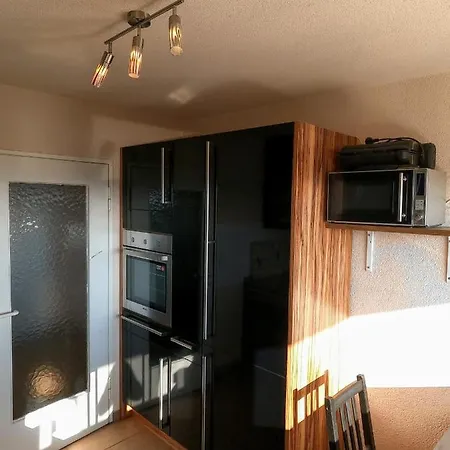 Ideales Messe Appartment 5Min Fahrtweg Διαμέρισμα *